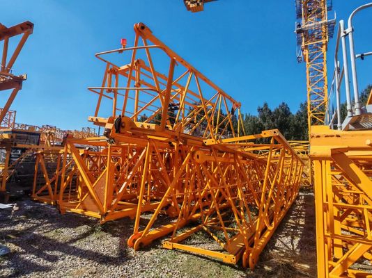 Traje Zoomlion 6012 guindaste usado 8 toneladas carga máxima e 2,8m mastro inteiro para projetos de construção