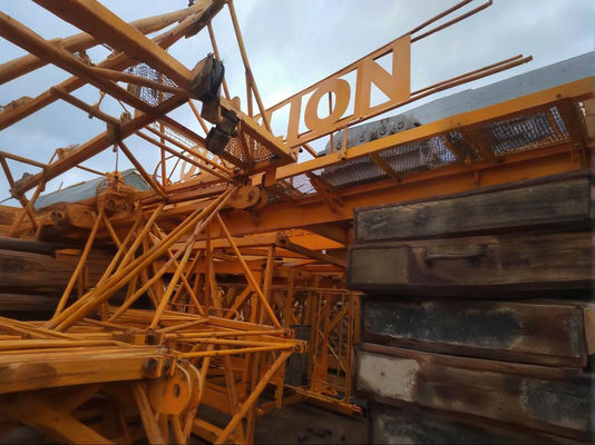 Cabeça fixa Zoomlion 6015 Usado guindaste de torre com 60m de trabalho e altura livre